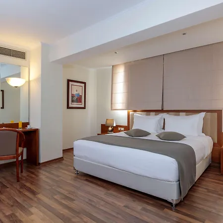 Western Plaza Otel 4*