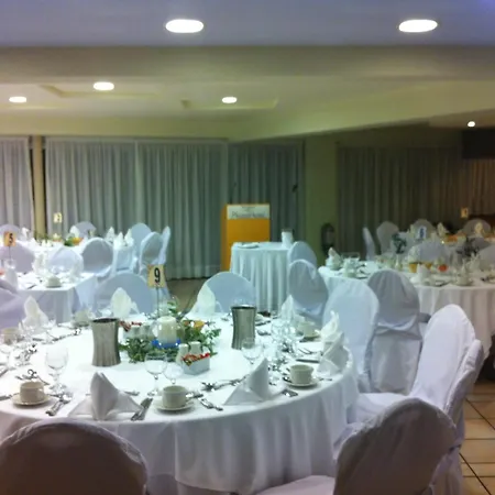 Otel Western Plaza