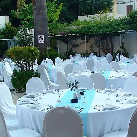 Otel Western Plaza